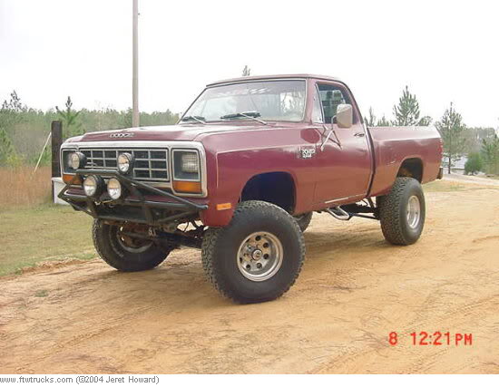 Name:  402369.jpg
Views: 132
Size:  42.2 KB