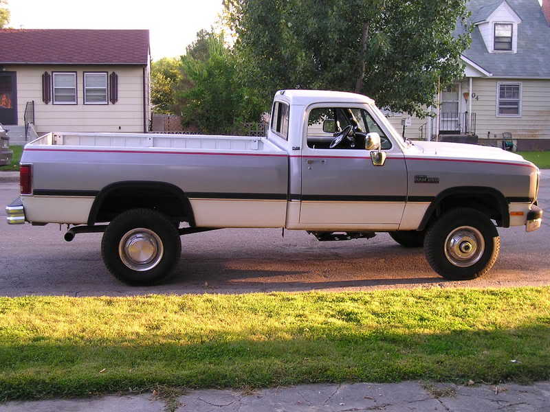 Name:  1992DodgePowerRam250.jpg
Views: 596
Size:  74.4 KB