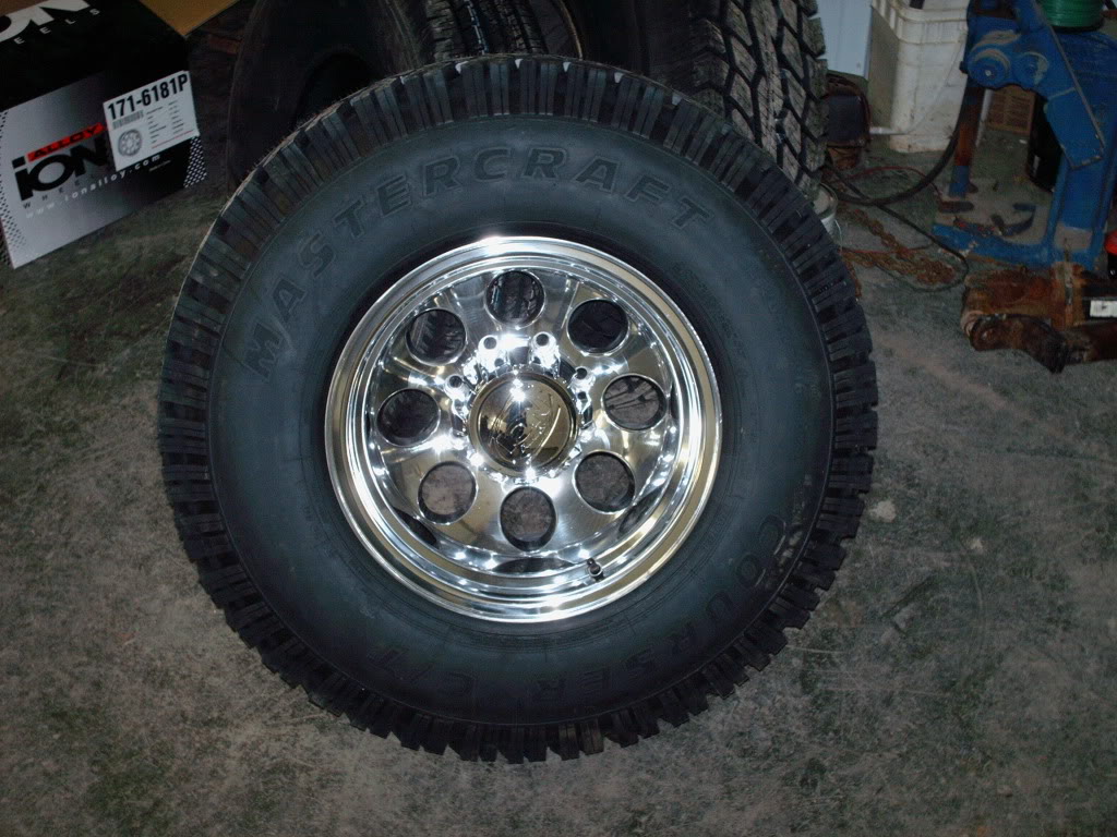 Name:  wheelstires001-1.jpg
Views: 1035
Size:  170.0 KB