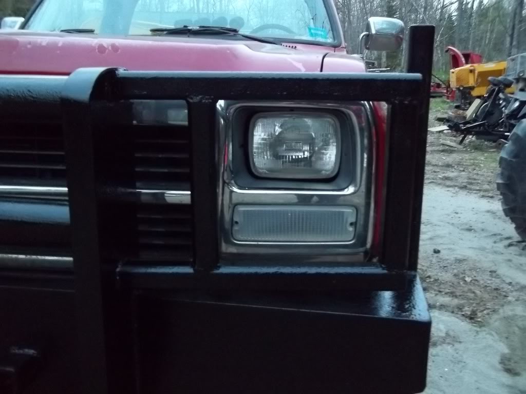Name: 92bumperfinishedandpainted511008.jpg
Views: 107
Size: 87.7 KB