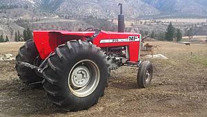 What kinds of tractors do all you guys have?-17373103_10154205437136790_30409902_o.jpg