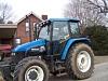 Tractors-m_4d686bc9b00f64efe707713e35d87070.jpg