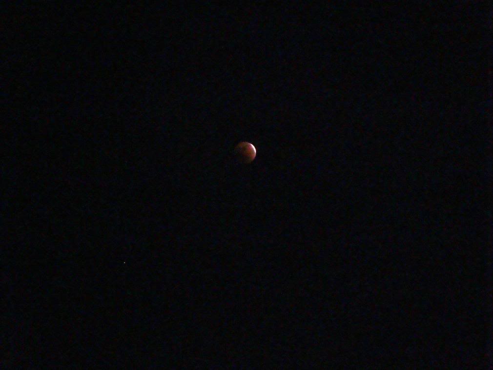 Name:  LunarEclipse08015.jpg
Views: 7
Size:  42.0 KB