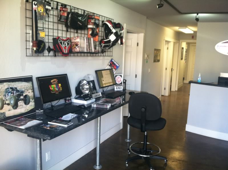 Name:  lobby1.jpg
Views: 25
Size:  75.1 KB