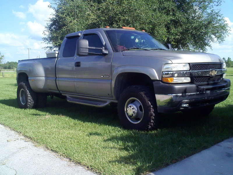 Name:  dmaxdually.jpg
Views: 23
Size:  124.4 KB