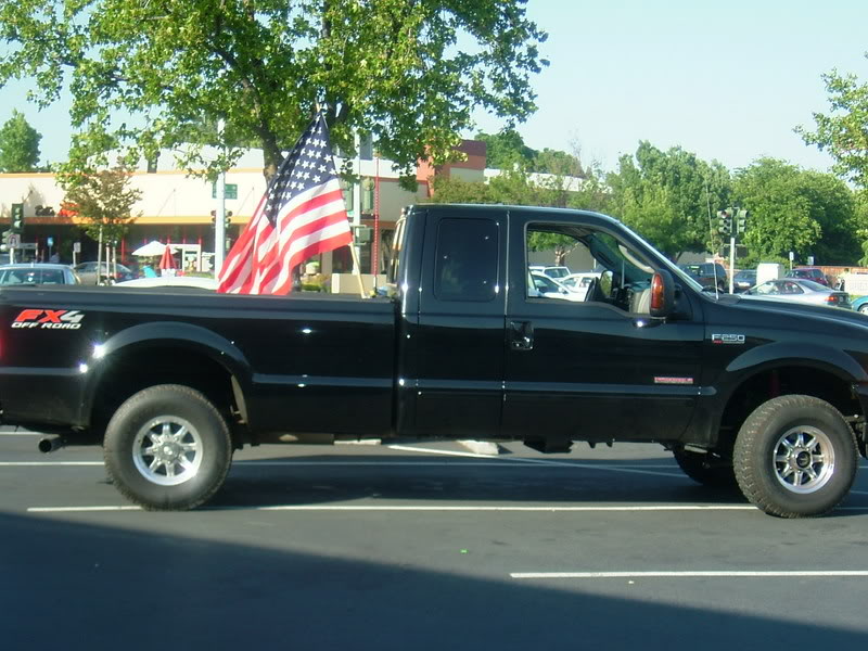 Name:  flagtruck005.jpg
Views: 16
Size:  105.5 KB
