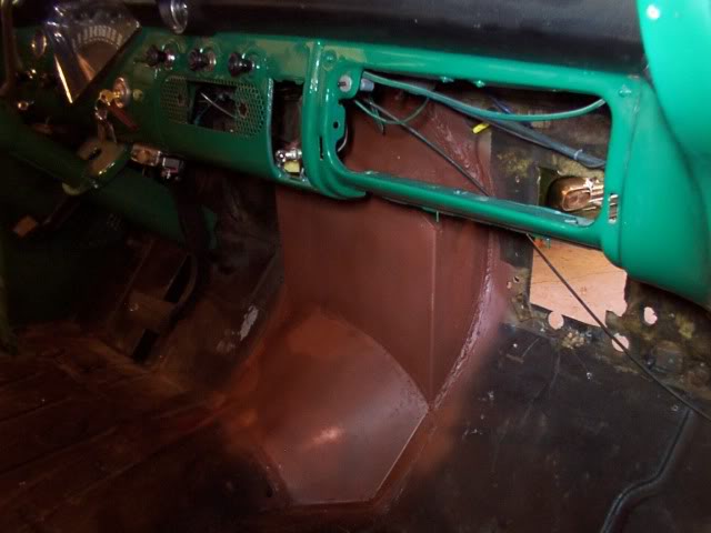 Name:  319-1.jpg
Views: 2163
Size:  35.9 KB