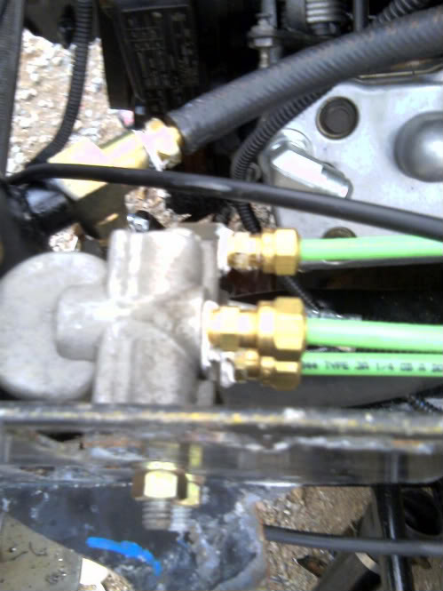 Name:  moto_0336-1.jpg
Views: 164
Size:  52.9 KB