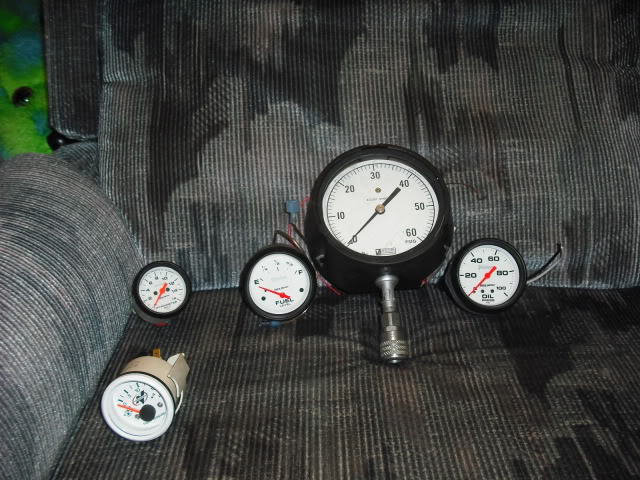 Name: gauges001.jpg
Views: 255
Size: 89.9 KB
