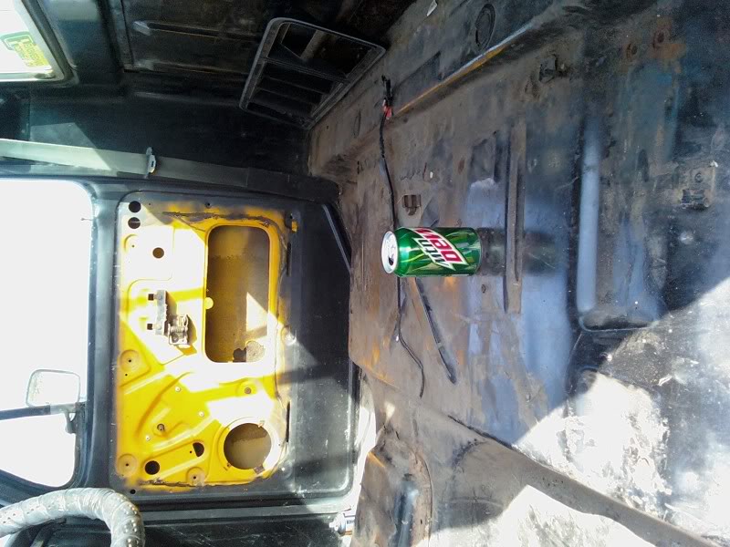 Name:  0921091631b.jpg
Views: 1845
Size:  88.9 KB