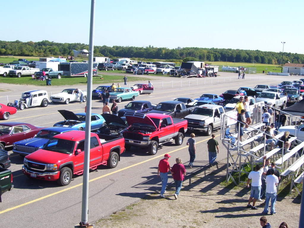 Name: SpringDieselDynoDay2007a037.jpg
Views: 48
Size: 204.2 KB