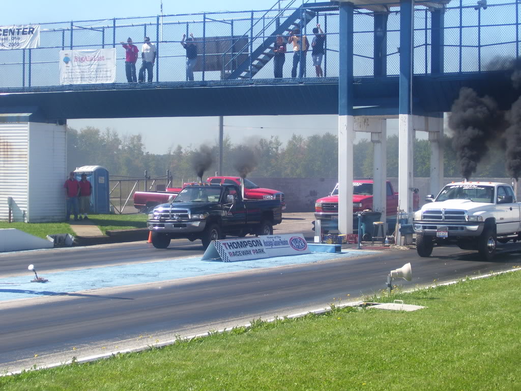 Name: SpringDieselDynoDay2007a055.jpg
Views: 38
Size: 173.0 KB