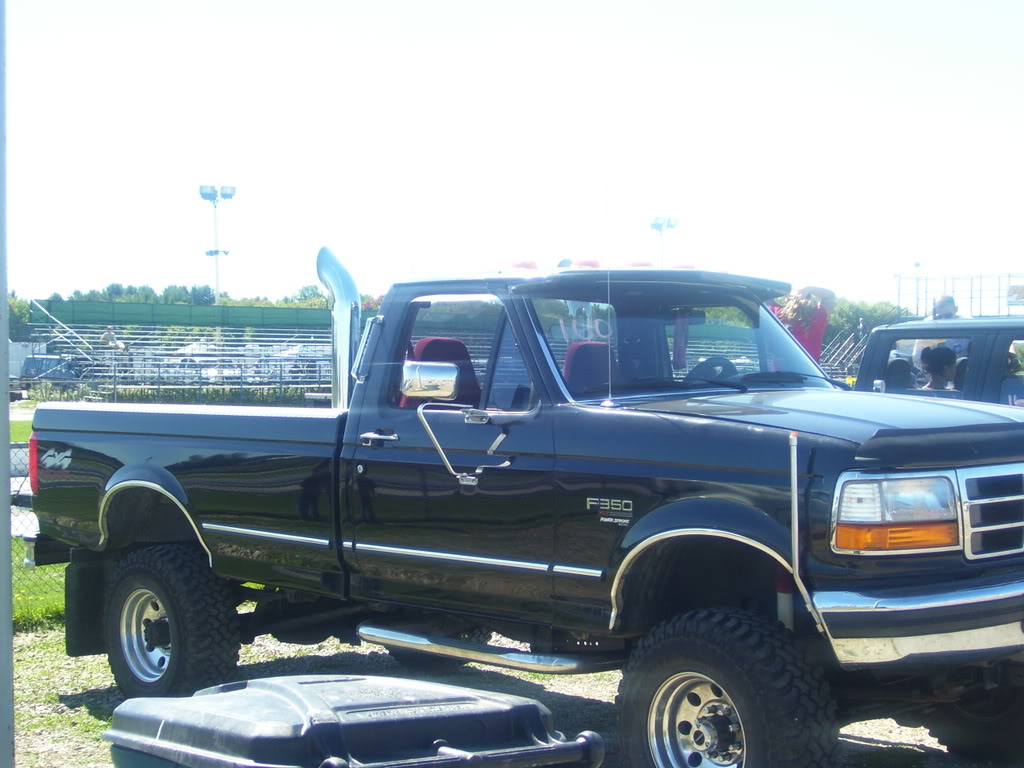 Name: SpringDieselDynoDay2007a075.jpg
Views: 26
Size: 118.3 KB