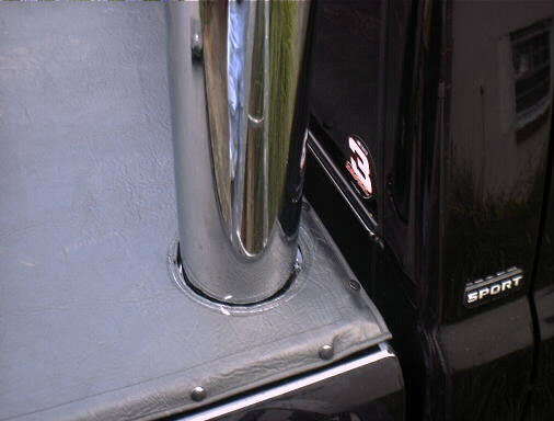 Name:  hole-in-tarp.jpg
Views: 136
Size:  24.6 KB