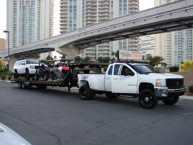 Name:  HaulingfromSEMA01.jpg
Views: 752
Size:  63.5 KB