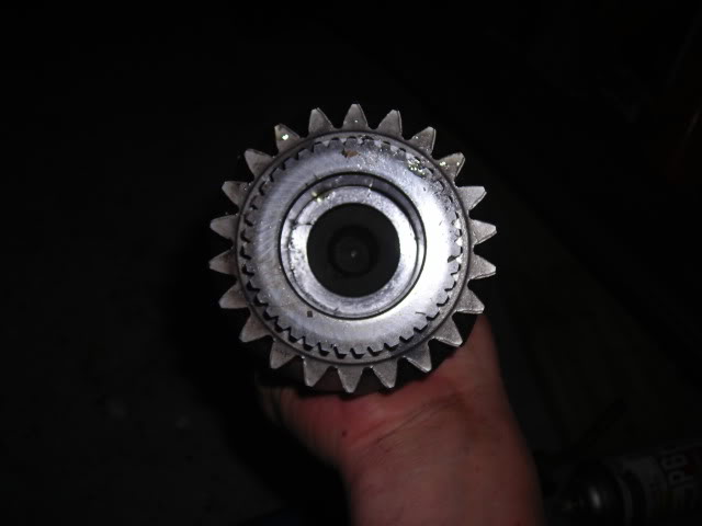 Name: bottomofinputshaft.jpg
Views: 118
Size: 57.4 KB