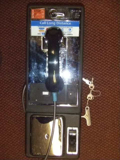 Name: rearsetsphone004.jpg
Views: 301
Size: 85.3 KB