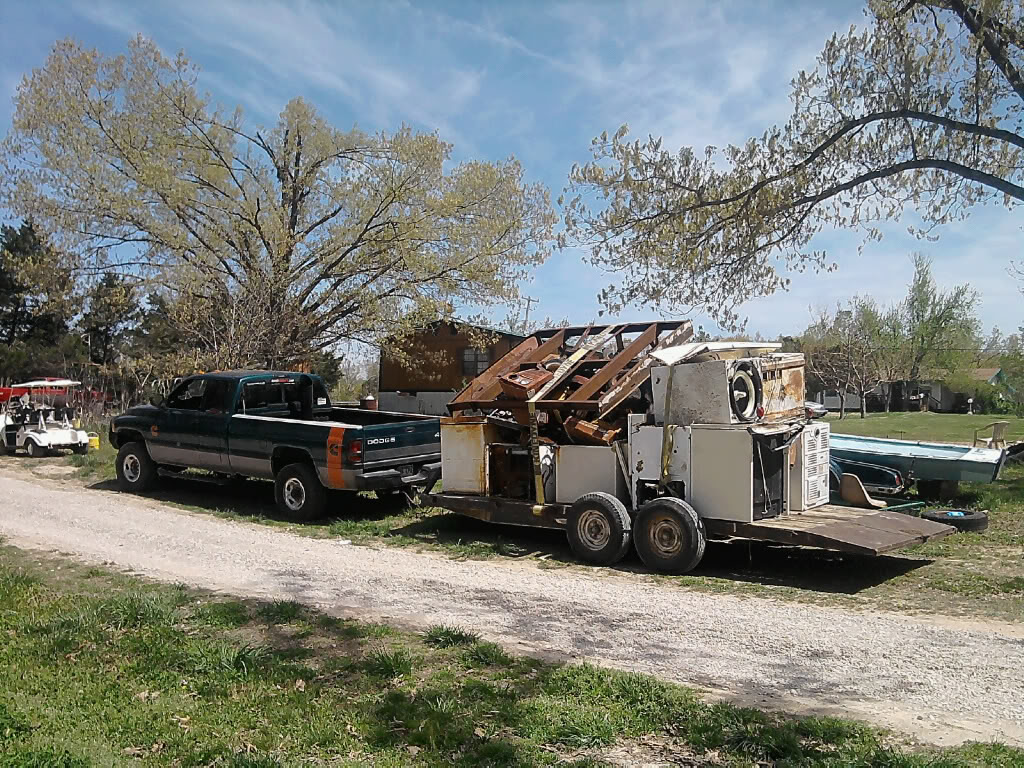 Name:  workinthetruck1.jpg
Views: 104
Size:  302.9 KB